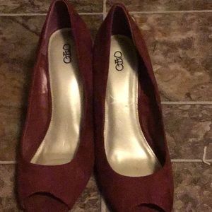 Cato open toed dress shoes